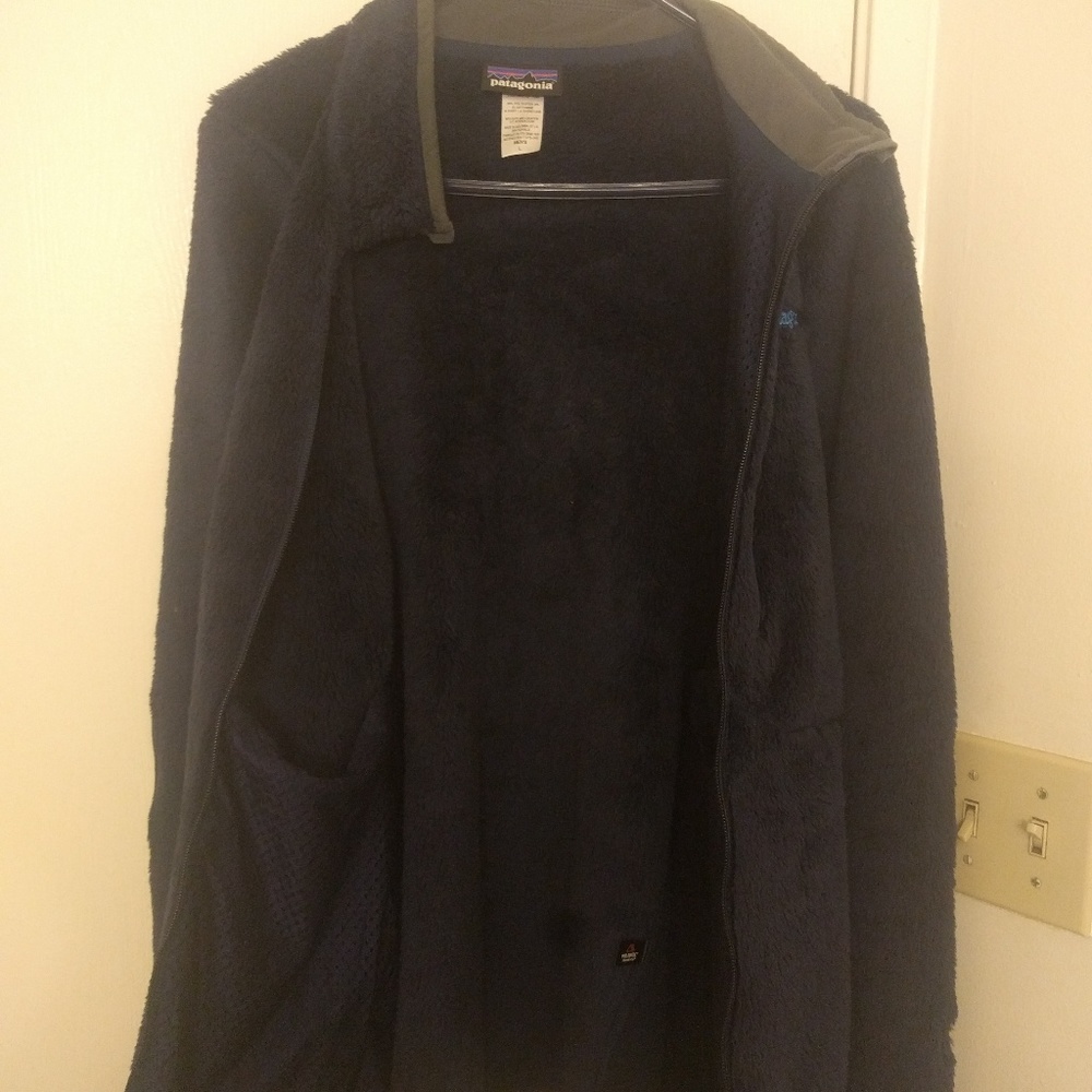 Patagonia R2 Jacket - Picture 3 of 4